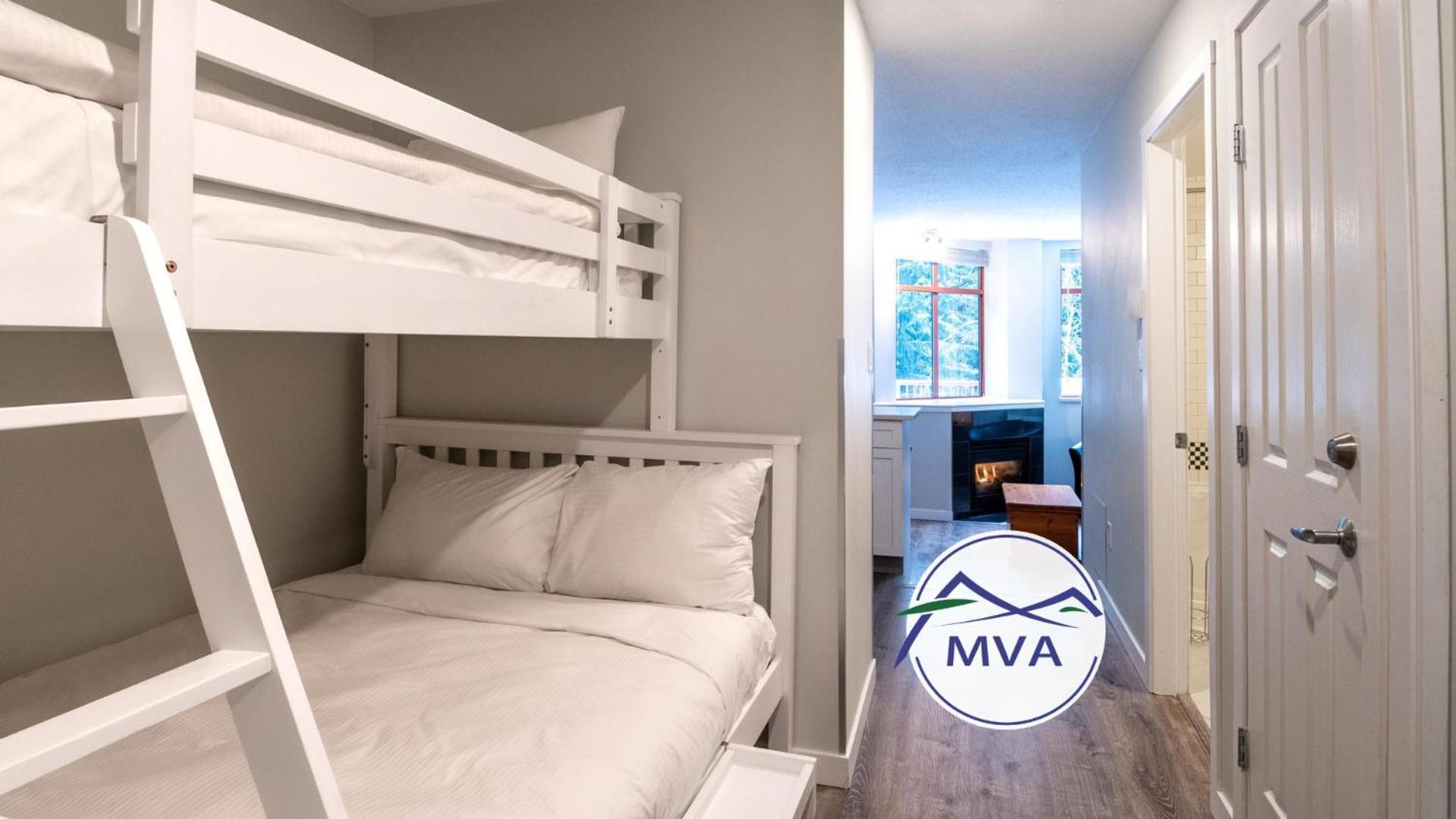 Alpenglow Family With Bed By Mva Appartement